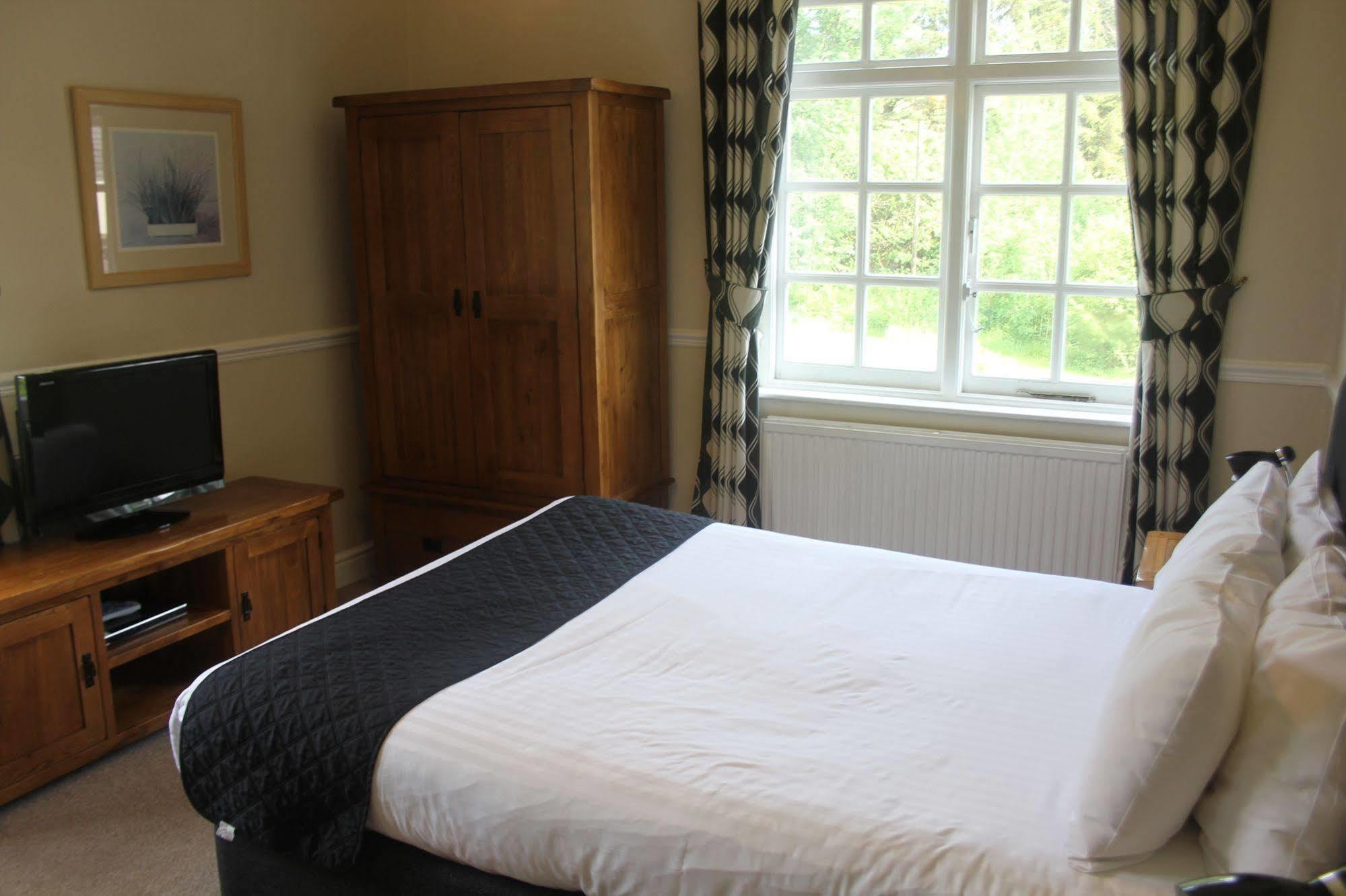 Nant Ddu Lodge Hotel & Spa マーサー・ティドビル エクステリア 写真