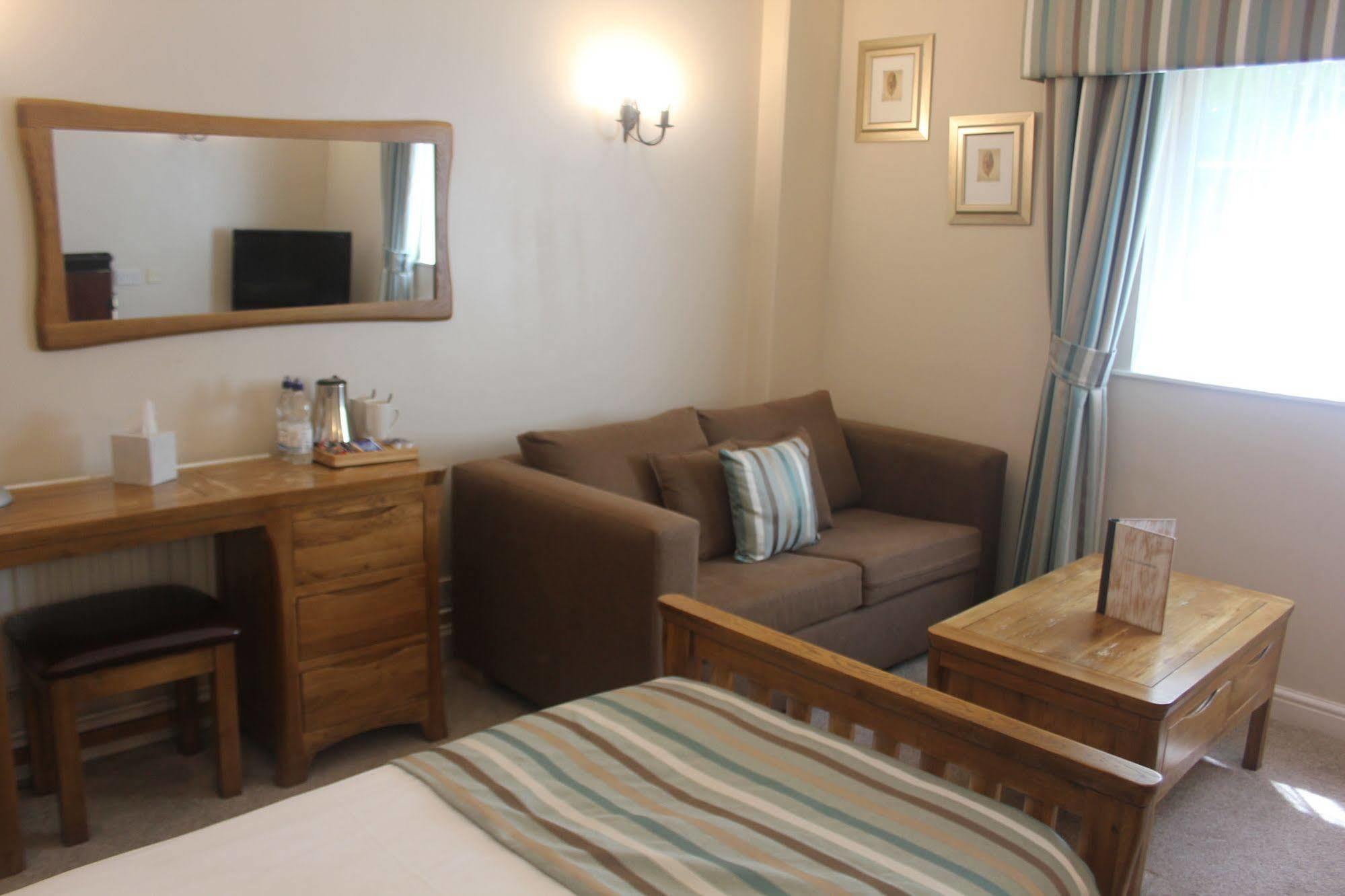 Nant Ddu Lodge Hotel & Spa マーサー・ティドビル エクステリア 写真